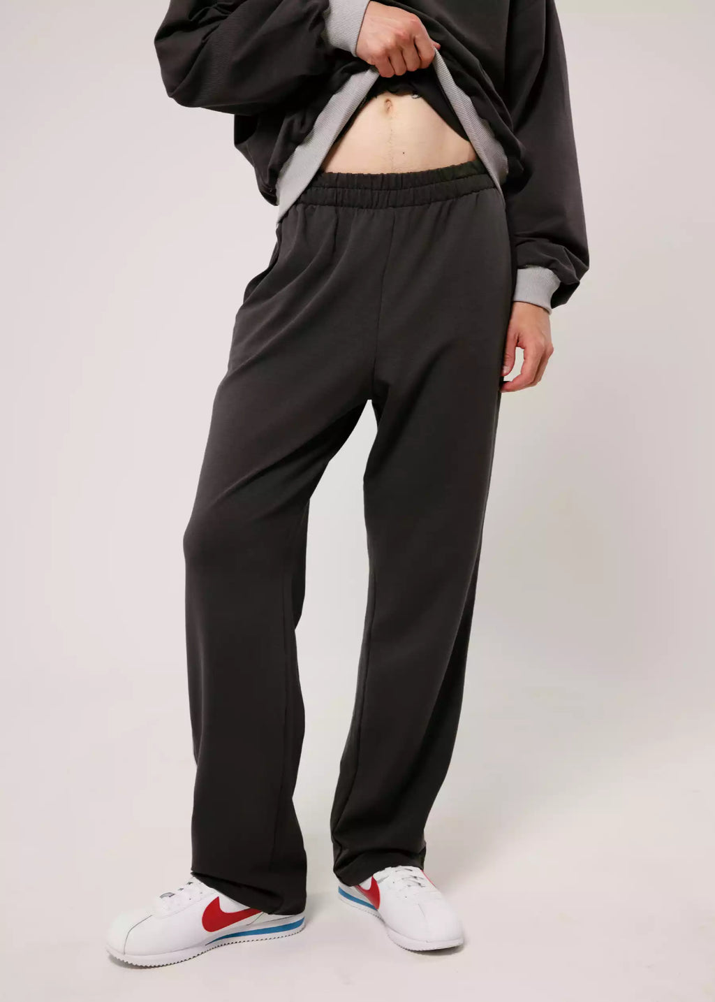 TRACK PANTS