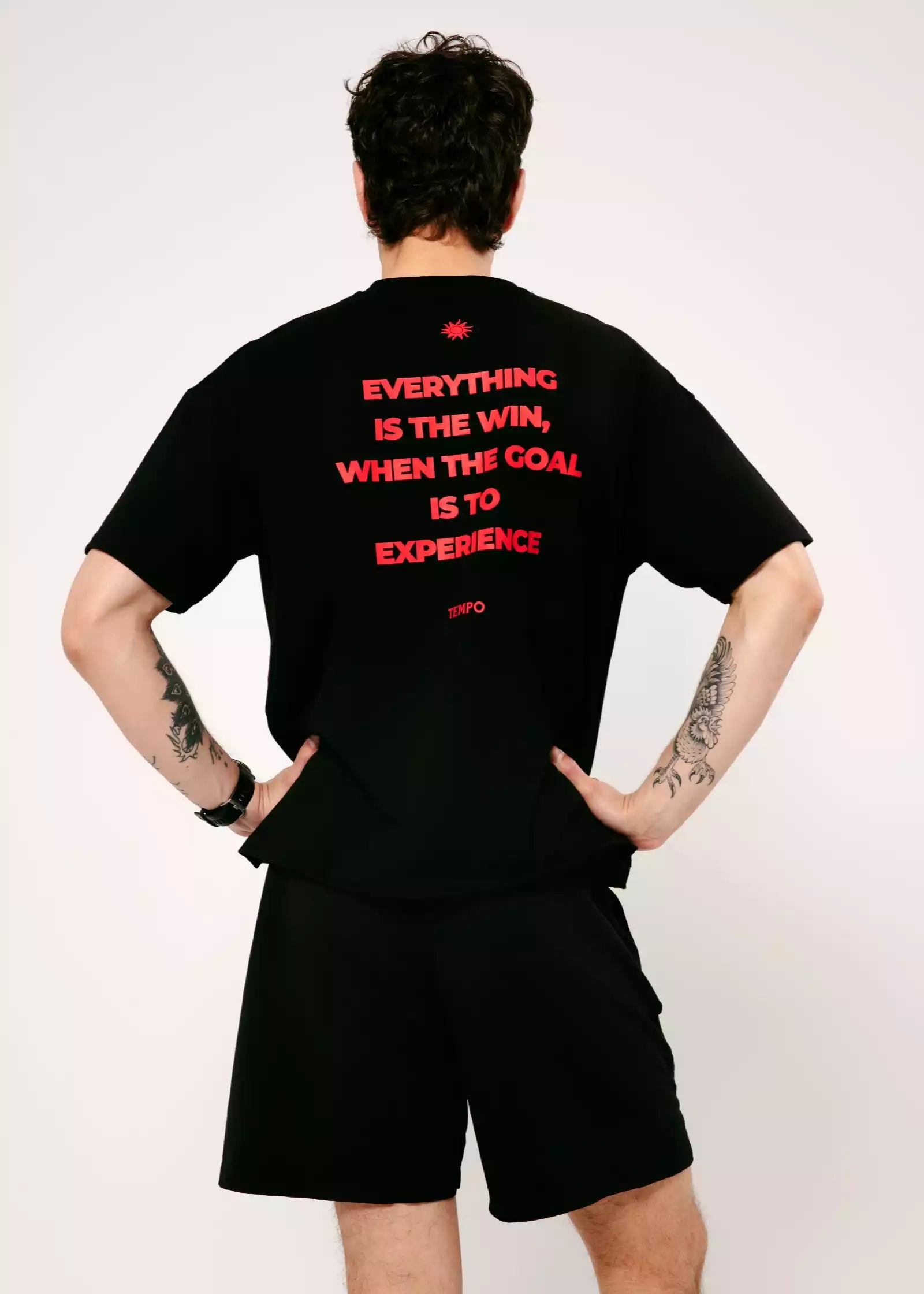 OVERSIZE TEE - EVERYTHING IS THE WIN