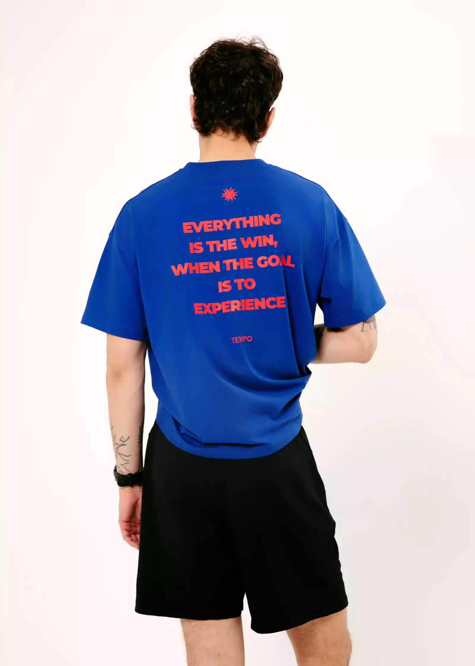 OVERSIZE TEE - EVERYTHING IS THE WIN
