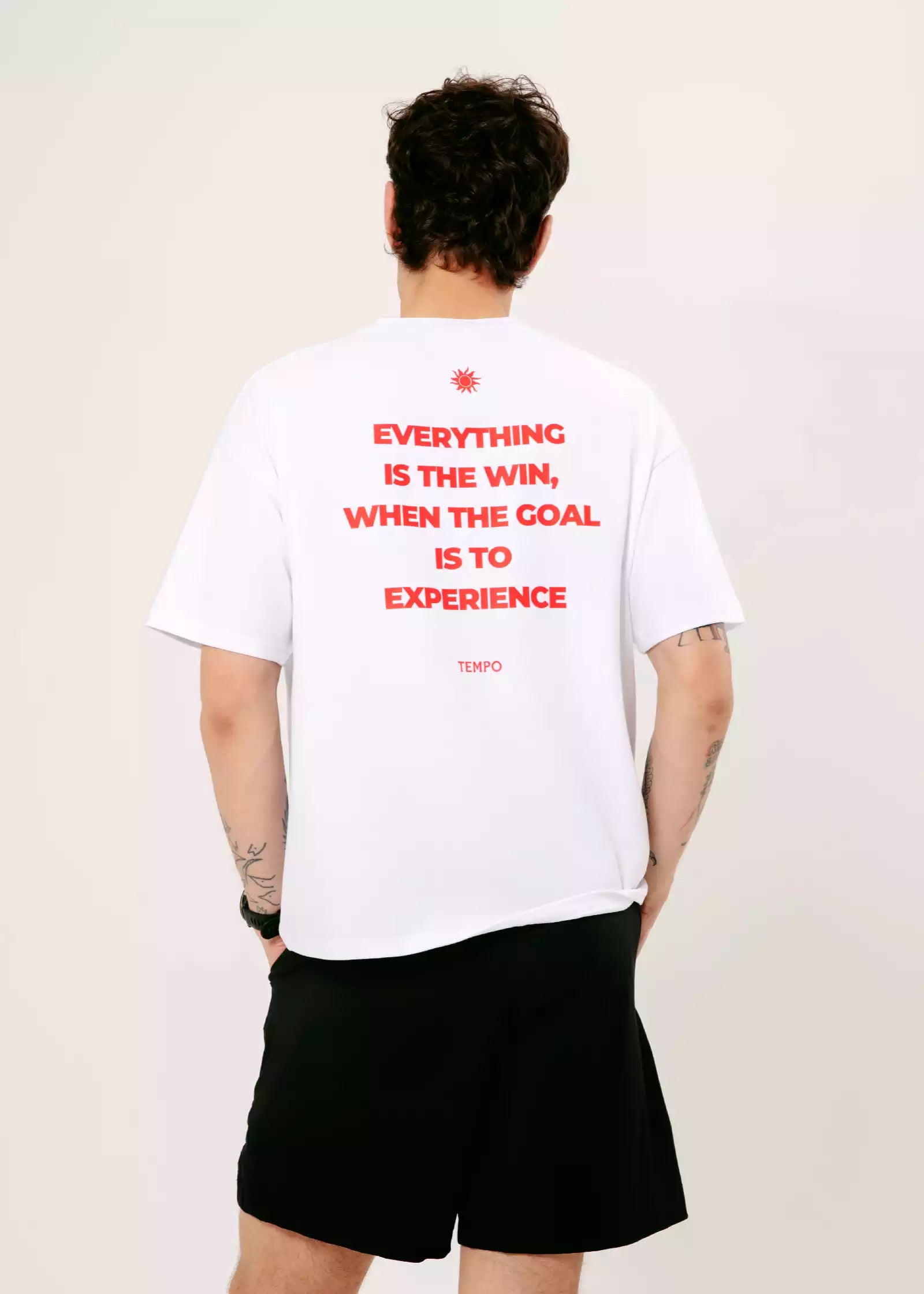 OVERSIZE TEE - EVERYTHING IS THE WIN