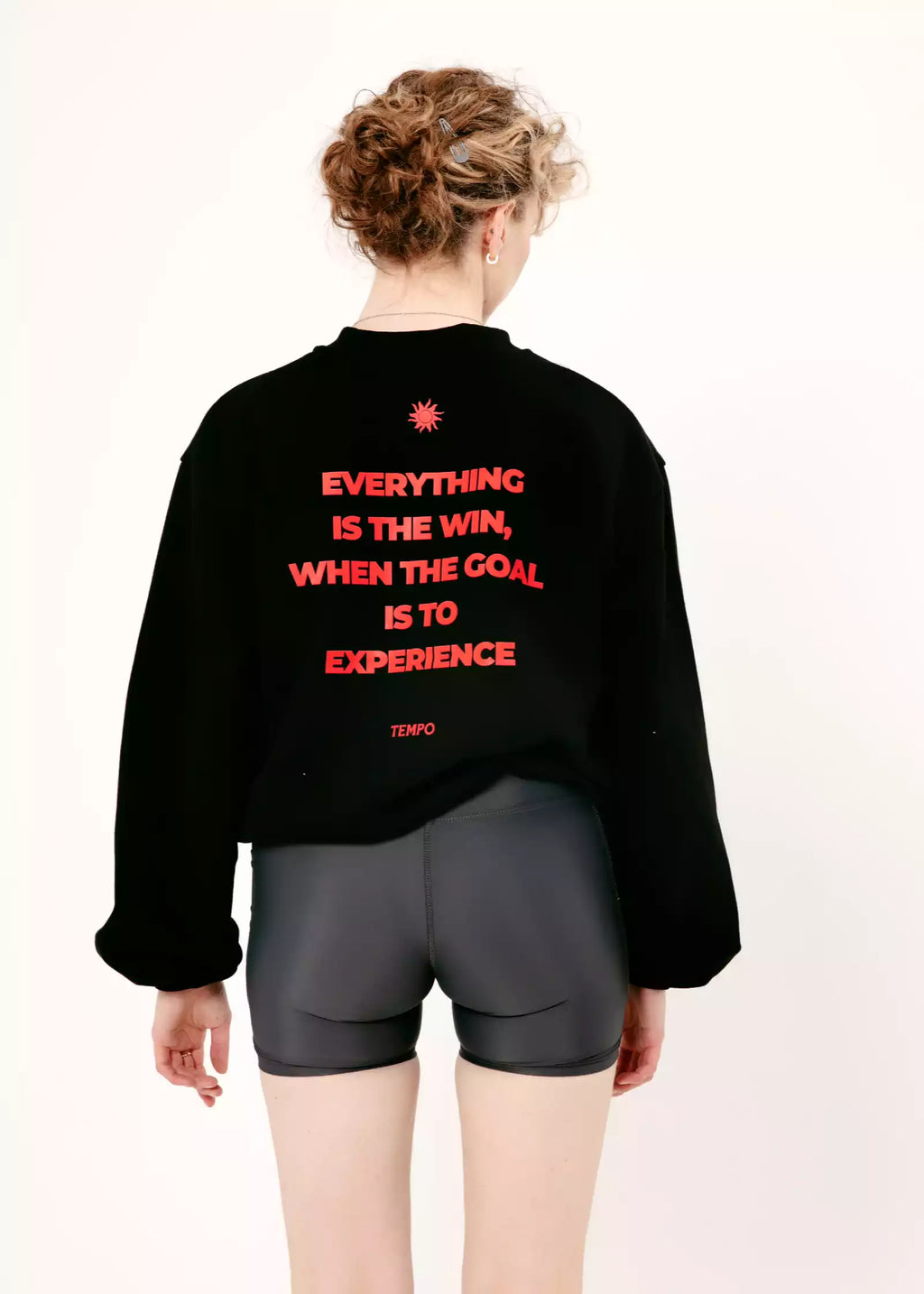 CREWNECK - EVERYTHING IS THE WIN