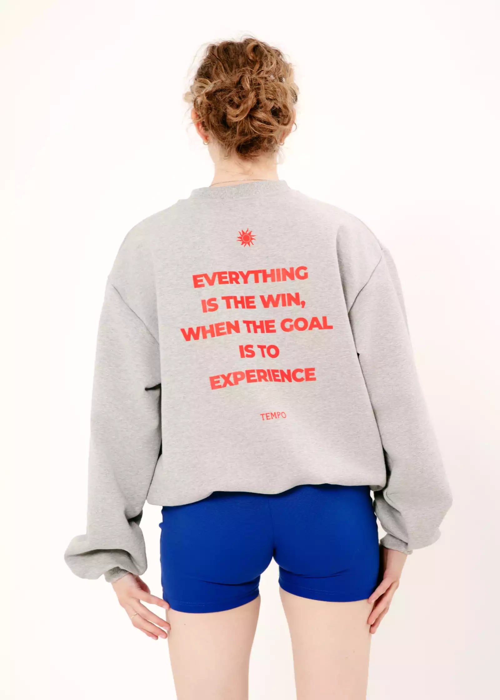 CREWNECK - EVERYTHING IS THE WIN