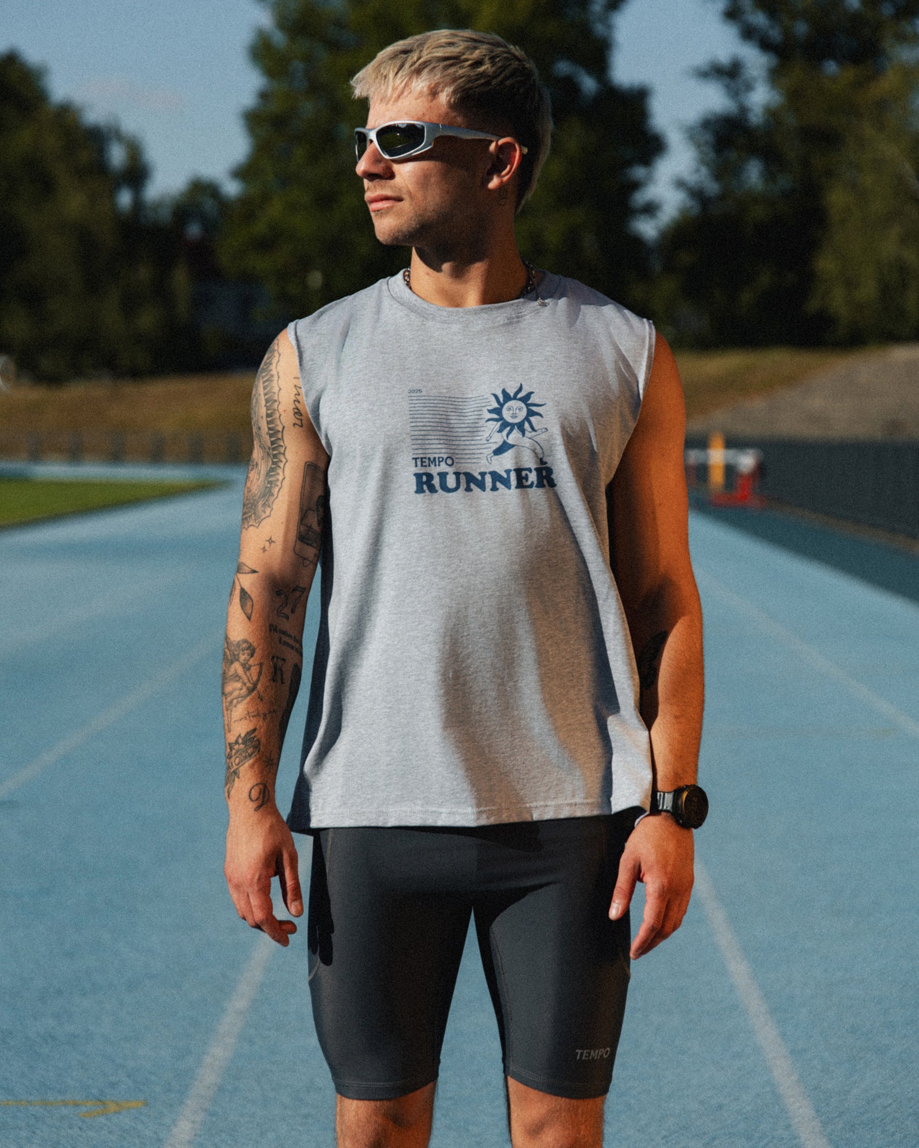 OVERSIZE TANK RUNNING