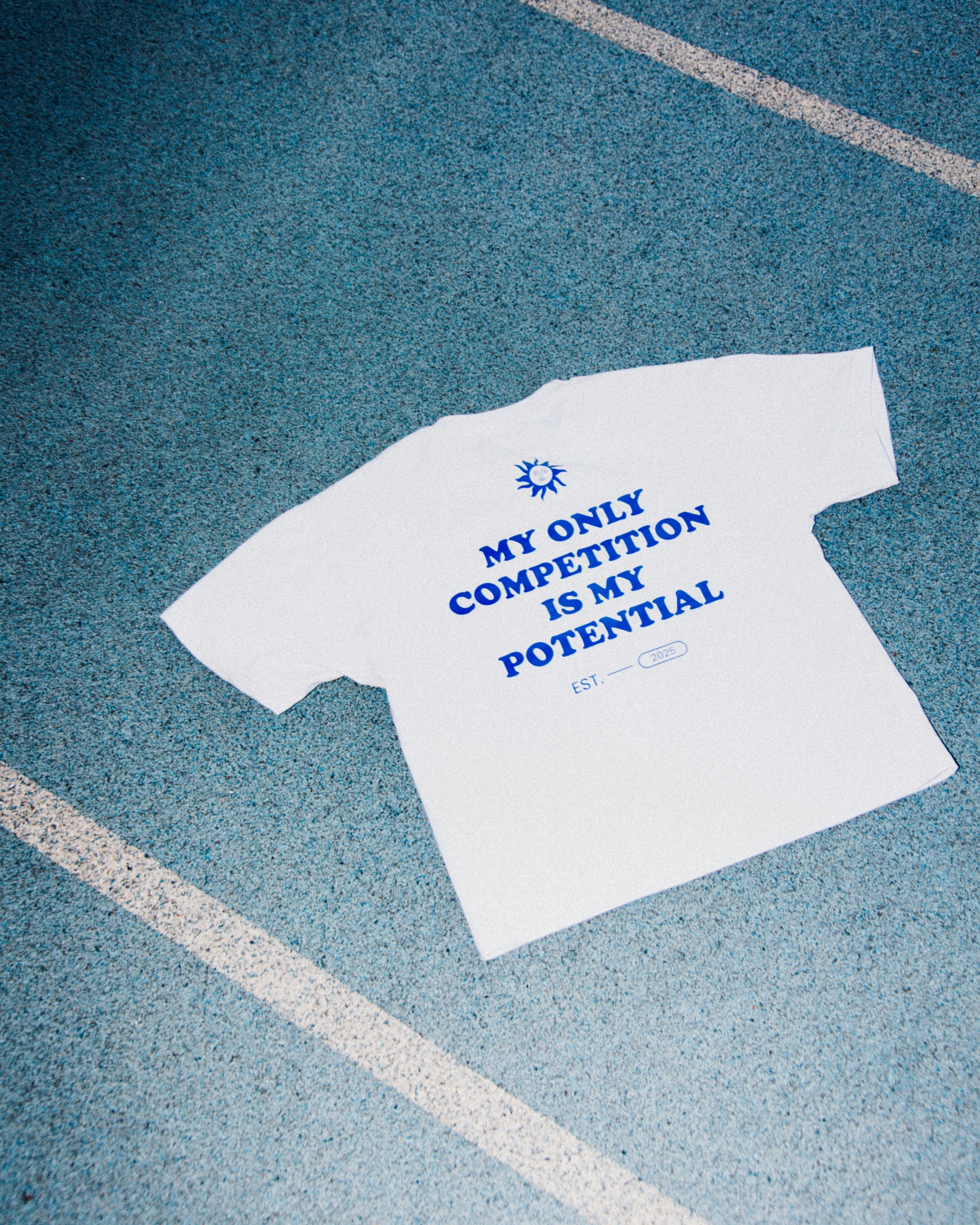 OVERSIZE TEE COMPETITION