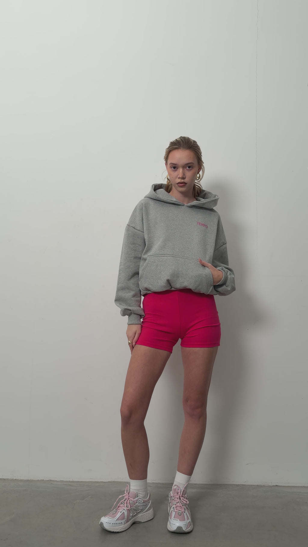 GREY HOODIE RUN LIKE A GIRL