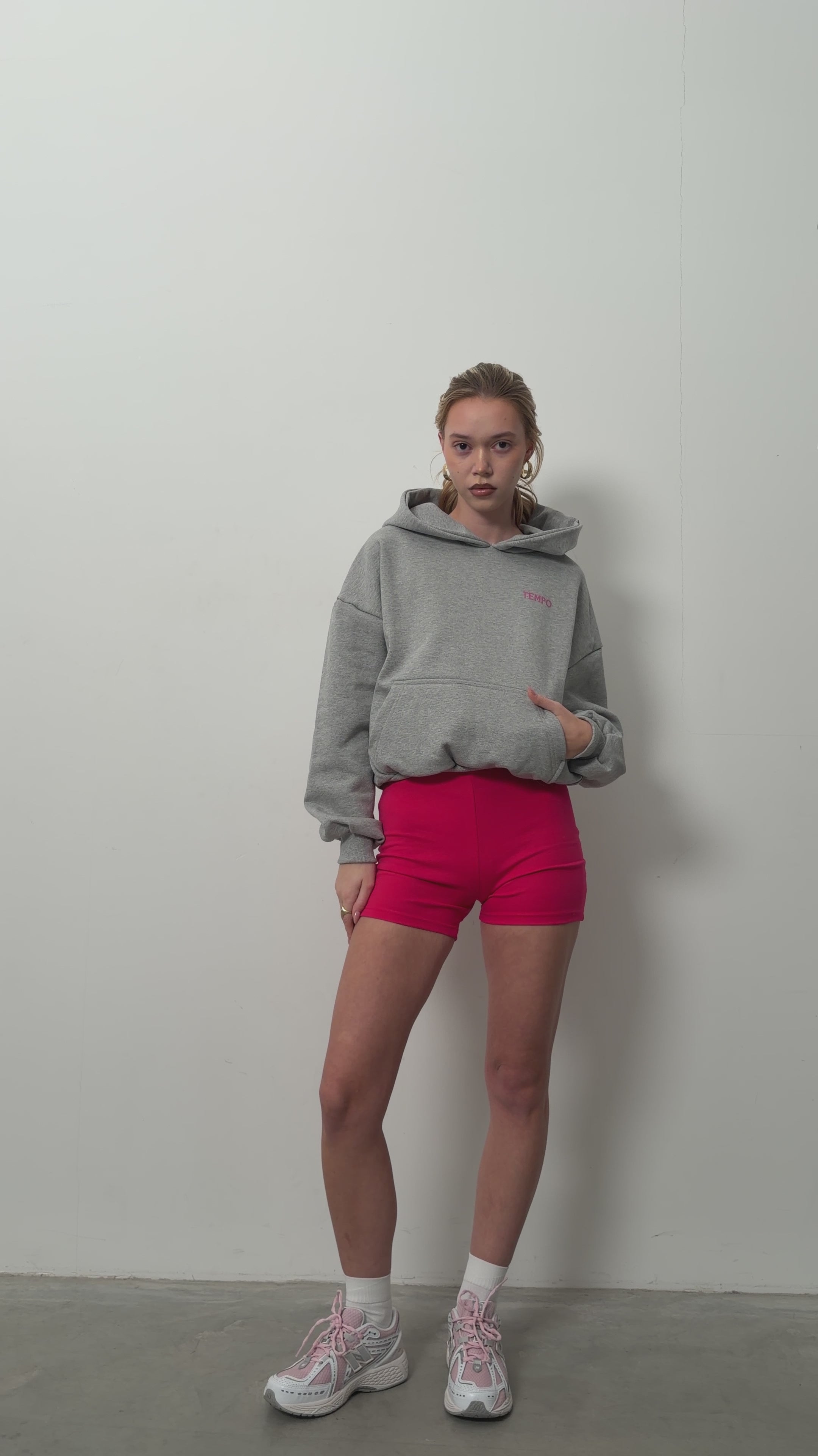 GREY HOODIE RUN LIKE A GIRL
