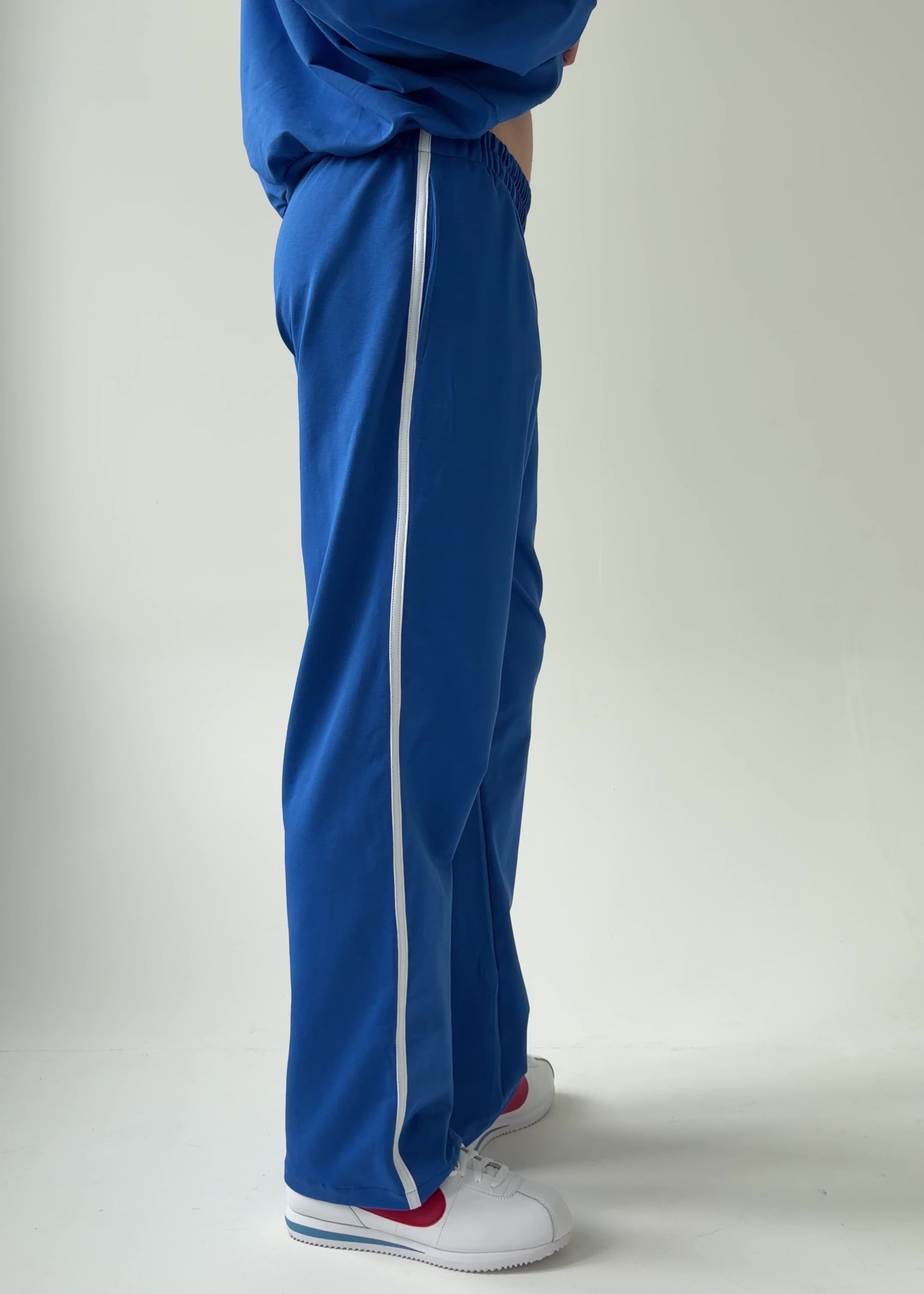 TRACK PANTS